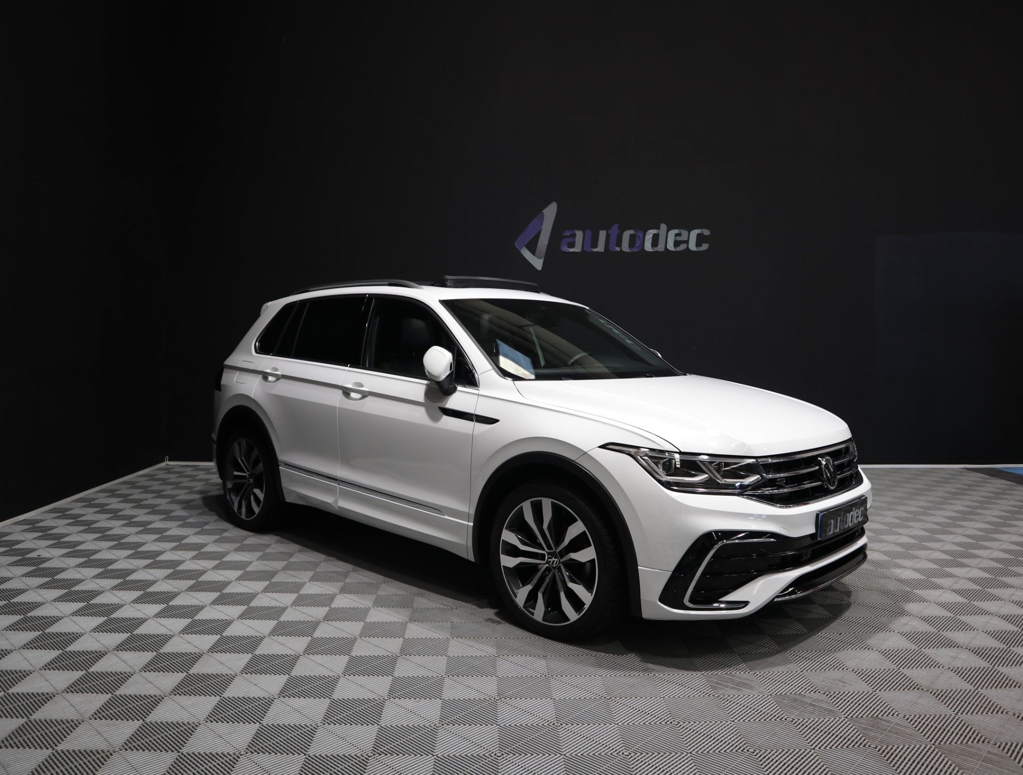Foto del VOLKSWAGEN Tiguan 2.0TDI R-Line DSG 110kW
