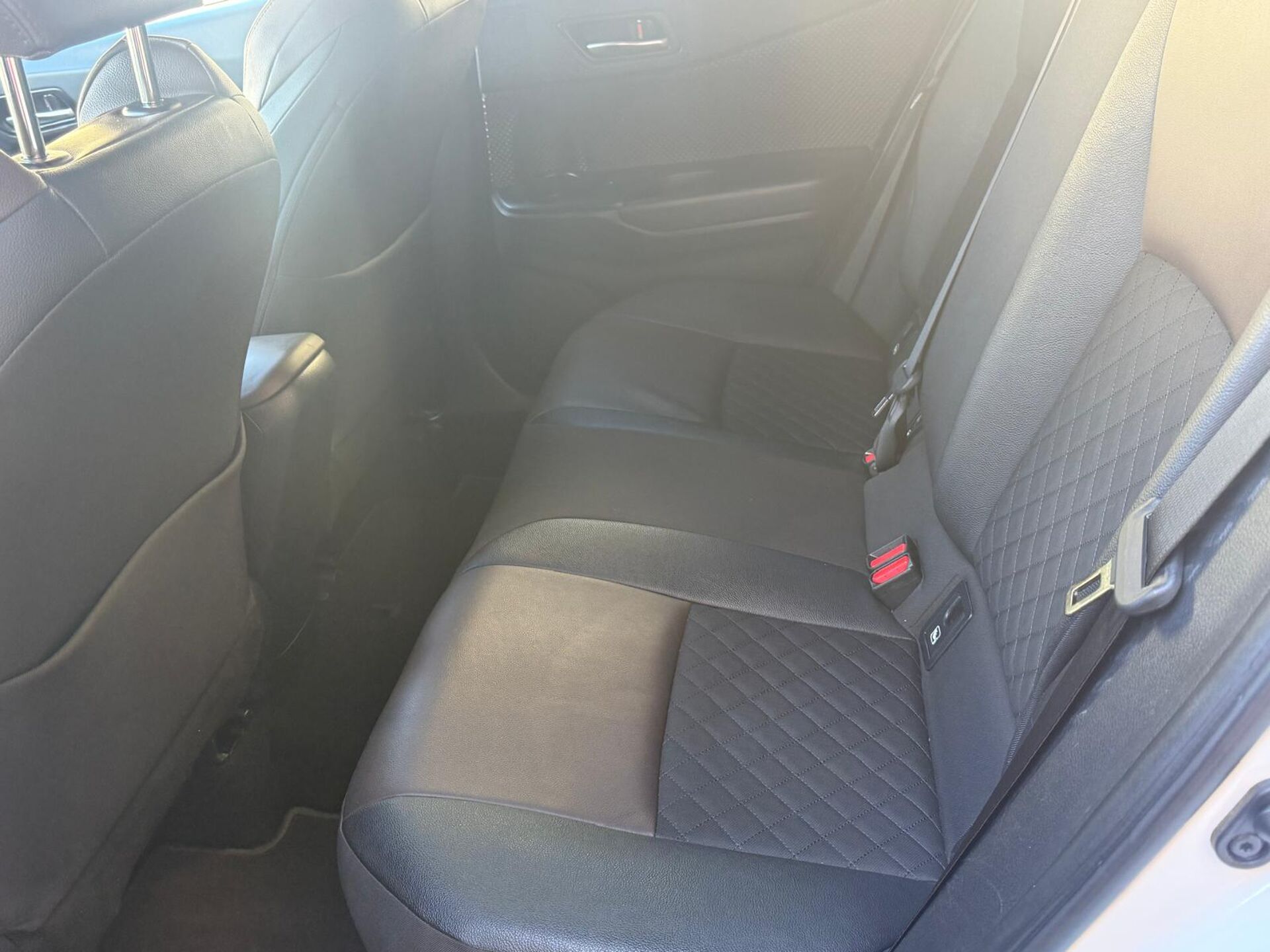 Imagen 3 de TOYOTA C-HR