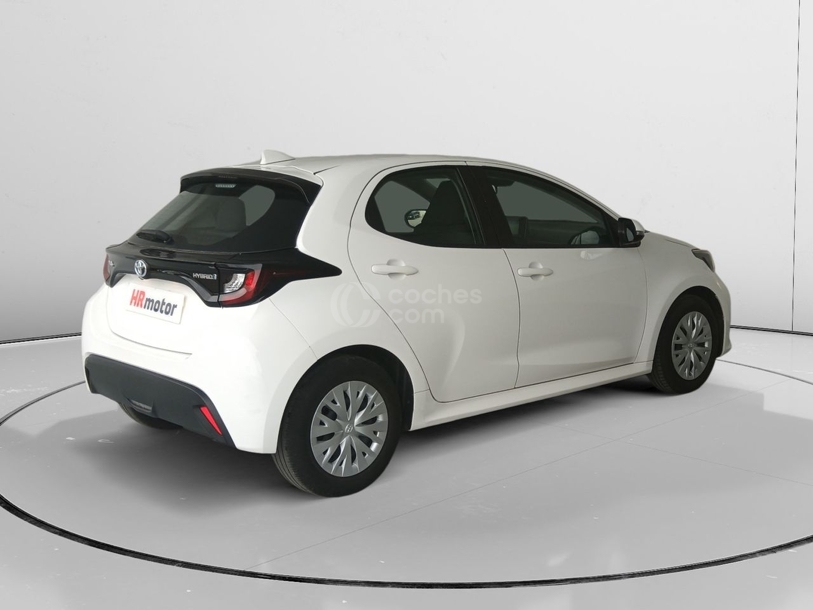 Foto del TOYOTA Yaris 120H 1.5 Business Plus