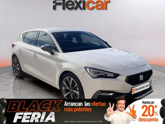 SEAT León (1.5 eTSI 110kW DSG S&S FR Special Ed) en Barcelona