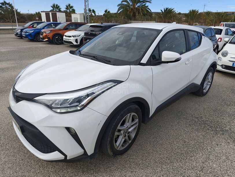 Foto del TOYOTA C-HR 125H Active