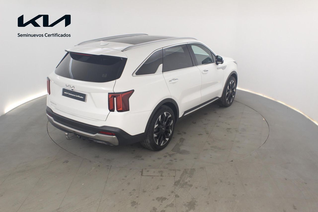 Foto del KIA Sorento 2.2CRDi Emotion 4x2 DCT