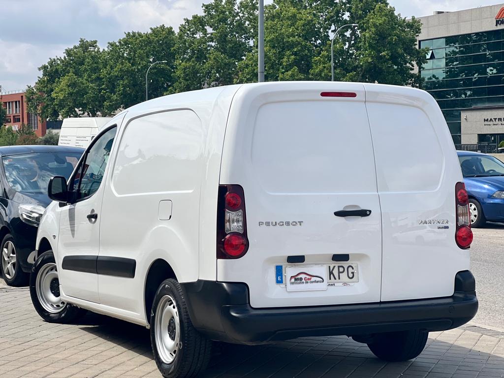 Foto del PEUGEOT Partner 1.6BlueHDI S&S Premium Long 1000kg 100