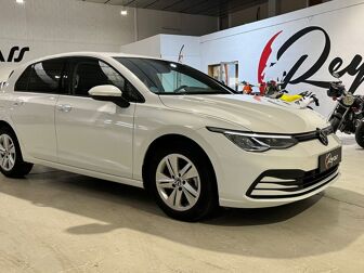 Imagen de VOLKSWAGEN Golf 1.0 TSI Life 81kW