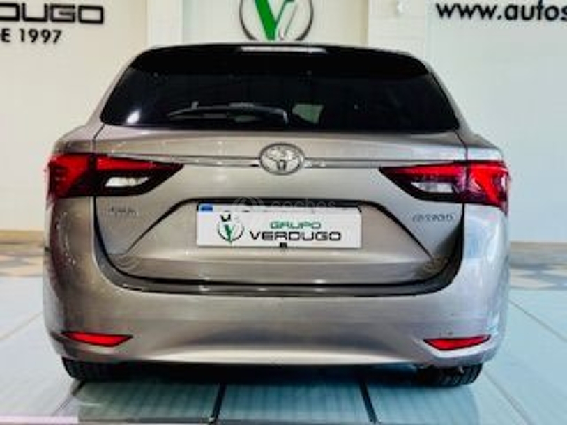 Foto del TOYOTA Avensis 150D Executive