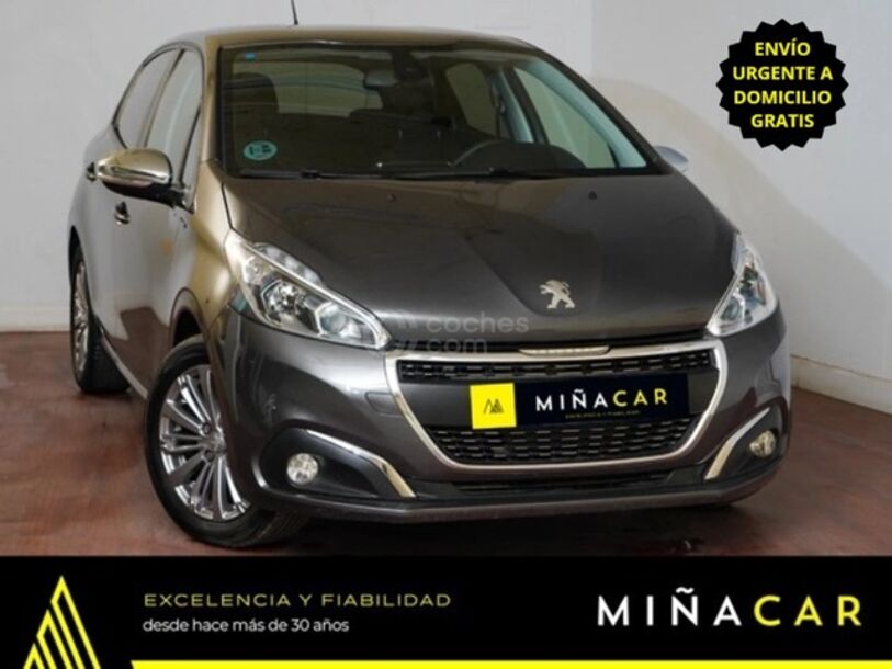 Foto del PEUGEOT 208 1.2 PureTech S&S Signature 82