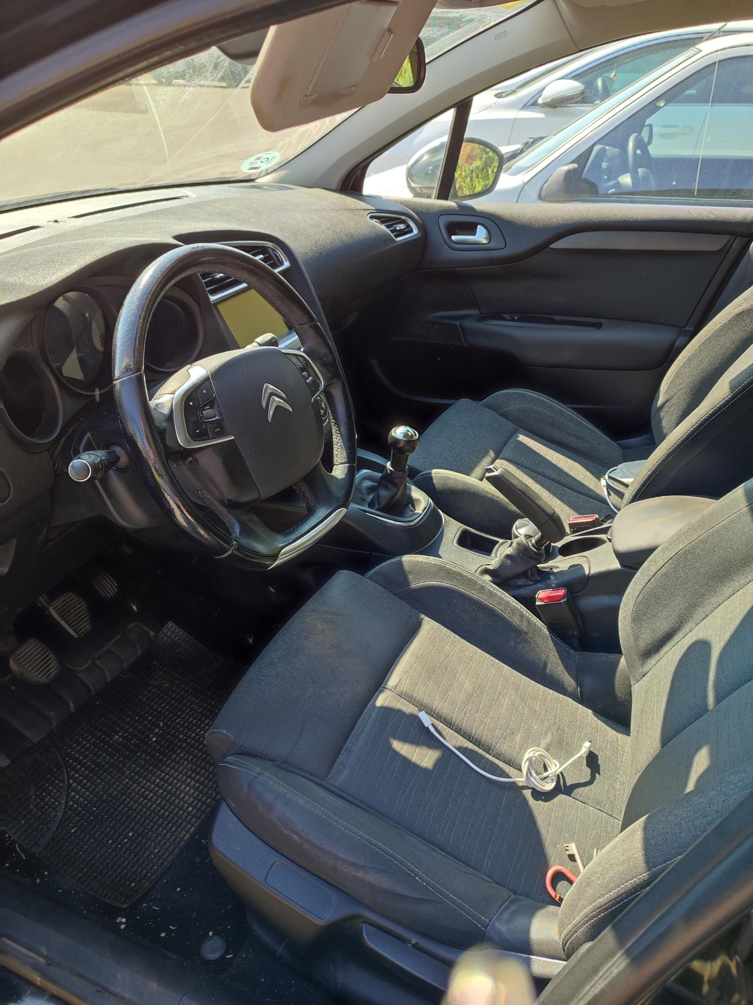 Foto del CITROEN C4 1.6BlueHDI Feel Edition 100