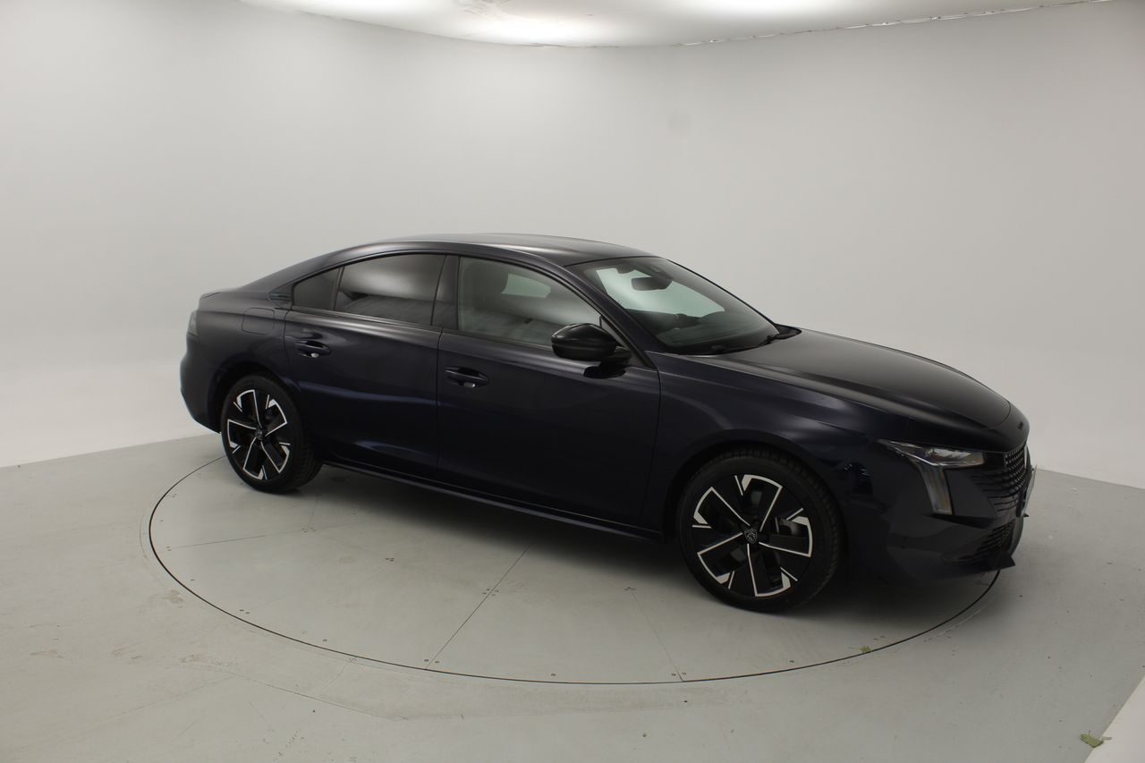 PEUGEOT 508 (5P GT HYBRID 180 e-EAT8) en Barcelona