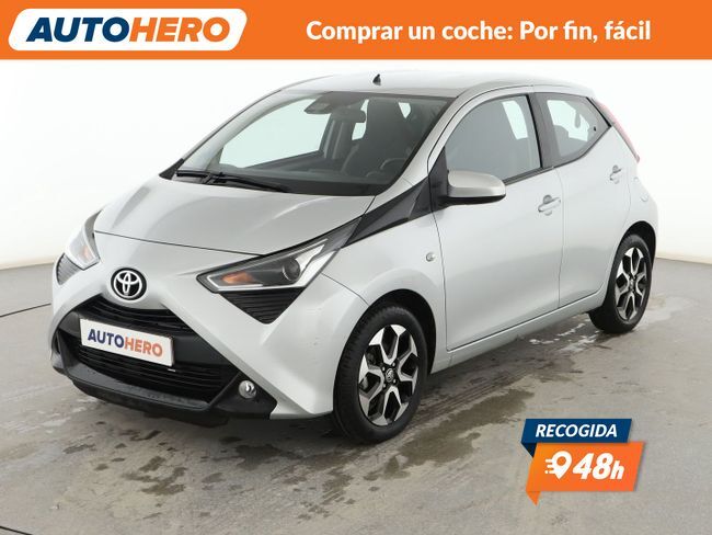 TOYOTA Aygo (1.0 X-Play) en Madrid