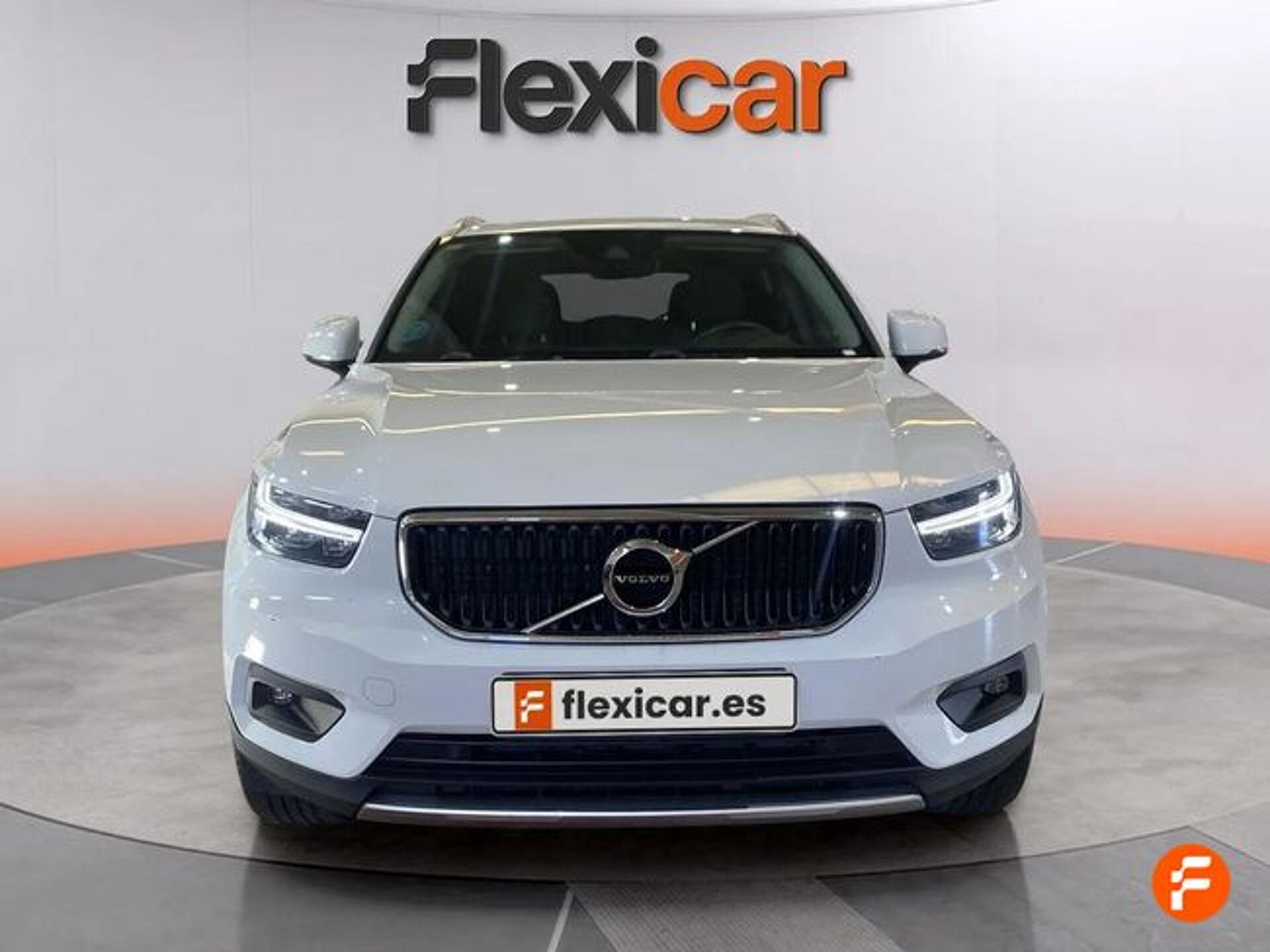 Imagen 2 de VOLVO XC40