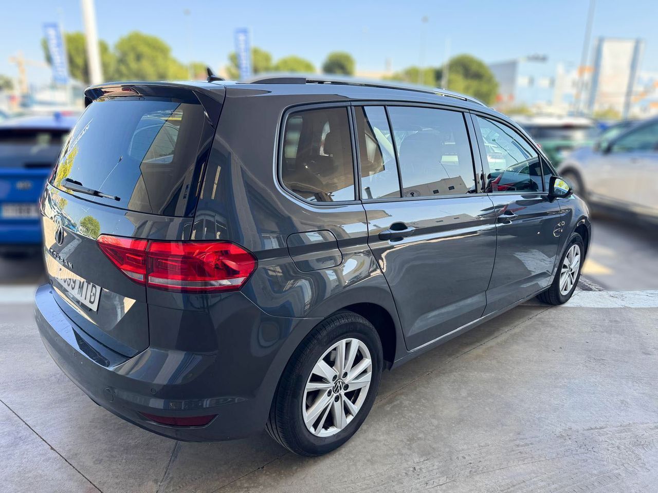 Foto del VOLKSWAGEN Touran 1.5 TSI Más DSG7 110kW