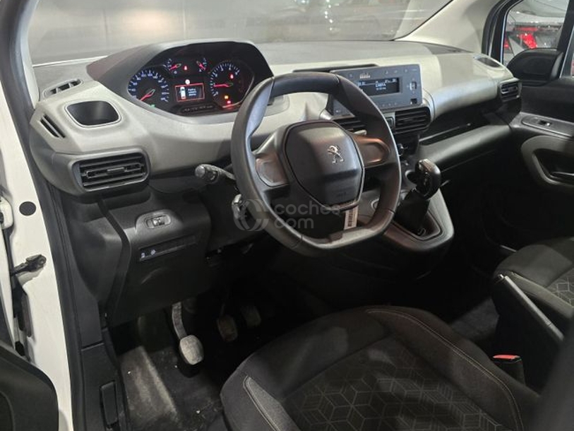 Foto del PEUGEOT Rifter 1.5BlueHDi S&S Long Active 100