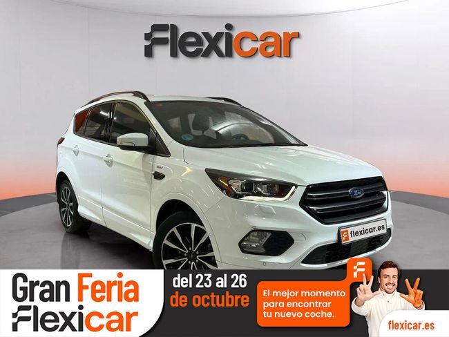 FORD Kuga (1.5 EcoBoost 110kW A-S-S 4x2 ST-Line) en Barcelona