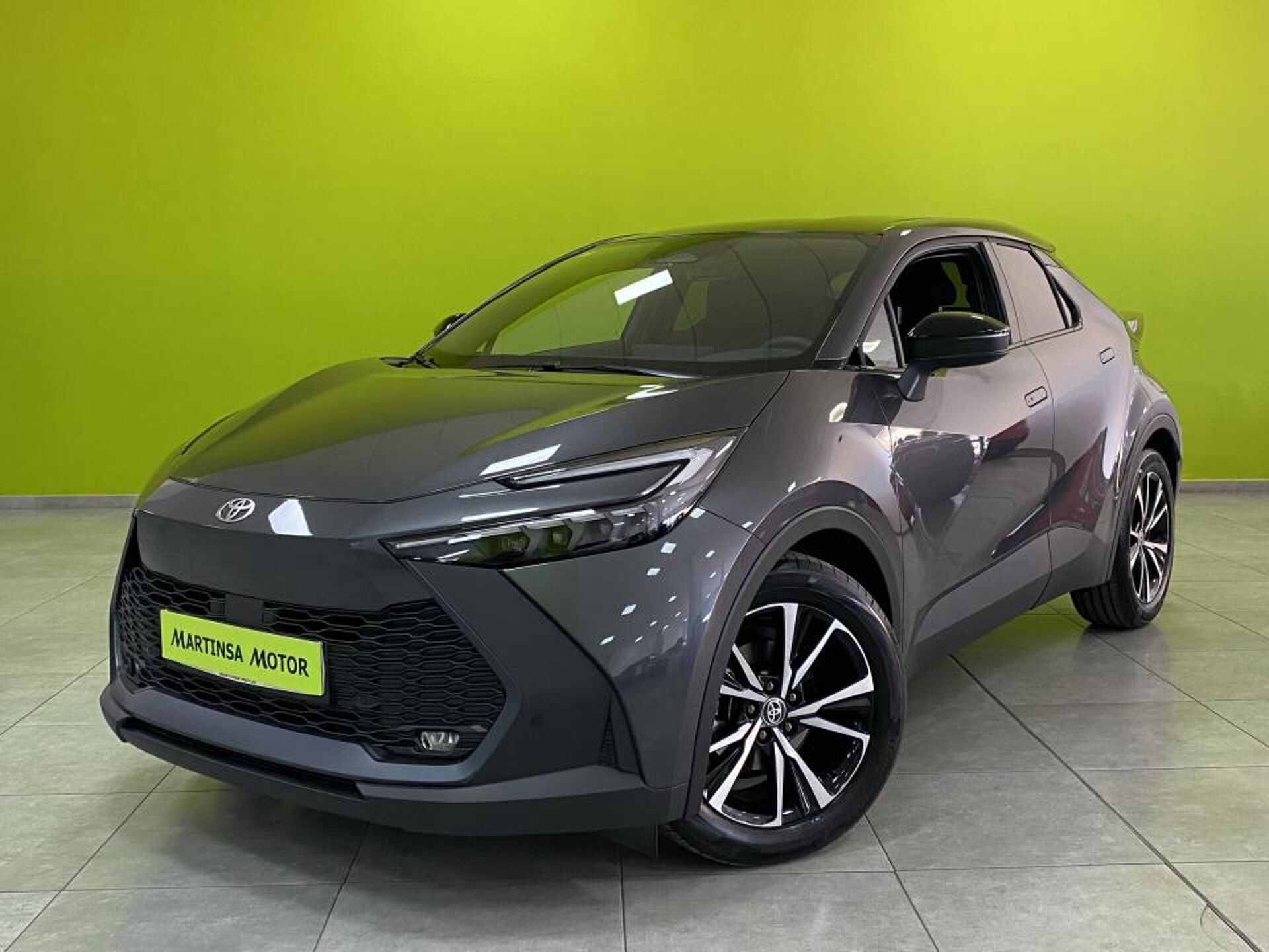 Imagen 1 de TOYOTA C-HR