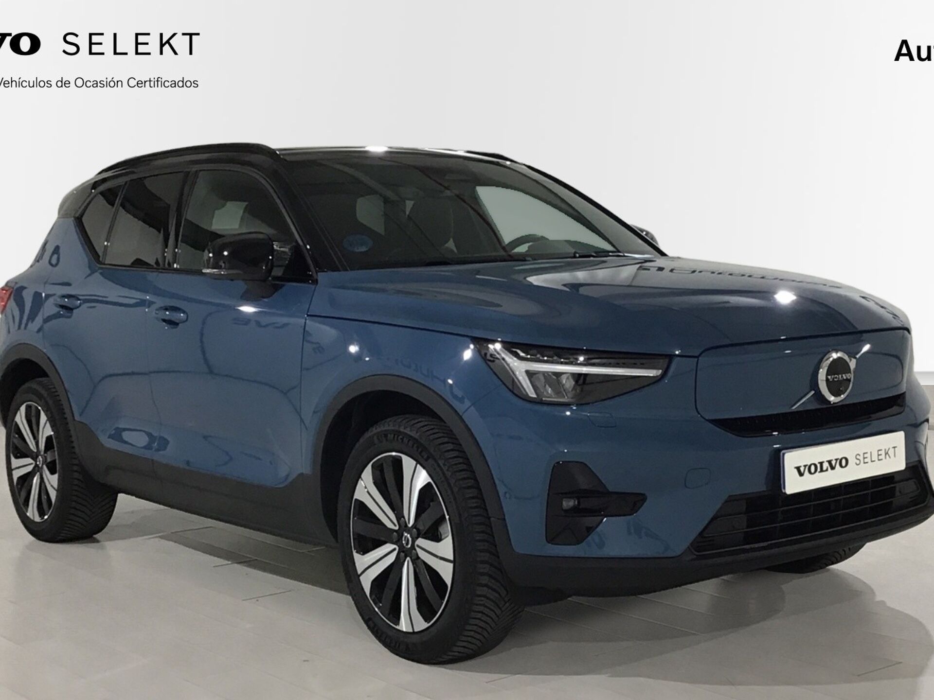 Imagen 3 de VOLVO XC40