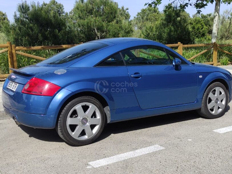 Foto del AUDI TT Coupé 1.8T quattro 225