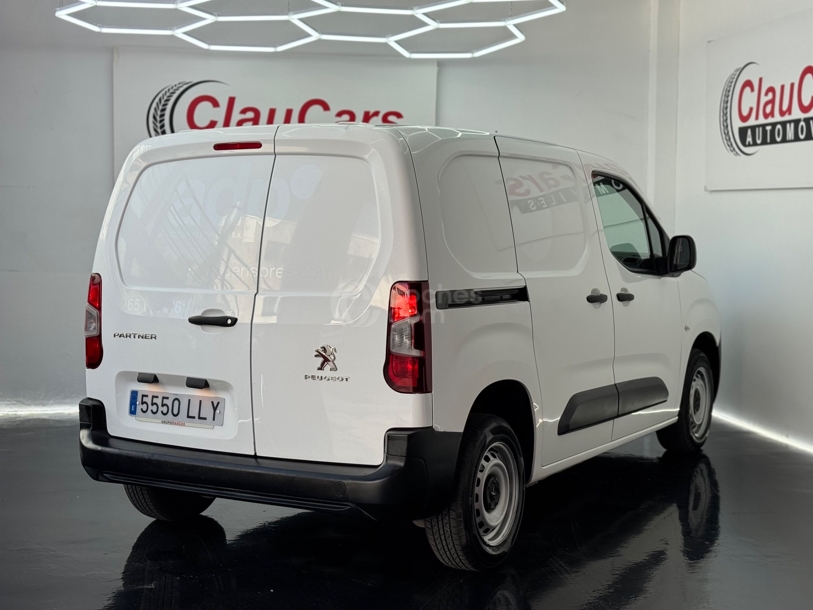 Foto del PEUGEOT Partner 1.5BlueHDI S&S Premium Standard 600kg 75
