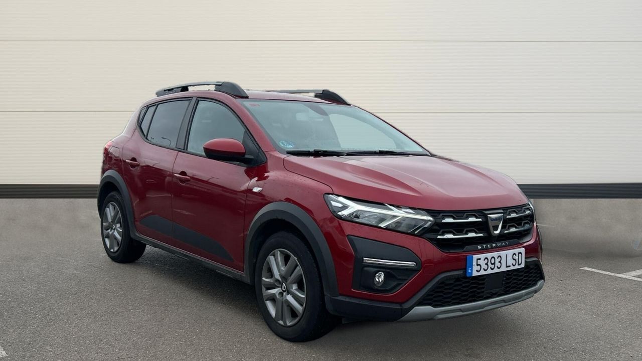 DACIA Sandero (1.0 ECO-G 100 STEPWAY ESSENTIAL 101 5P) en Madrid