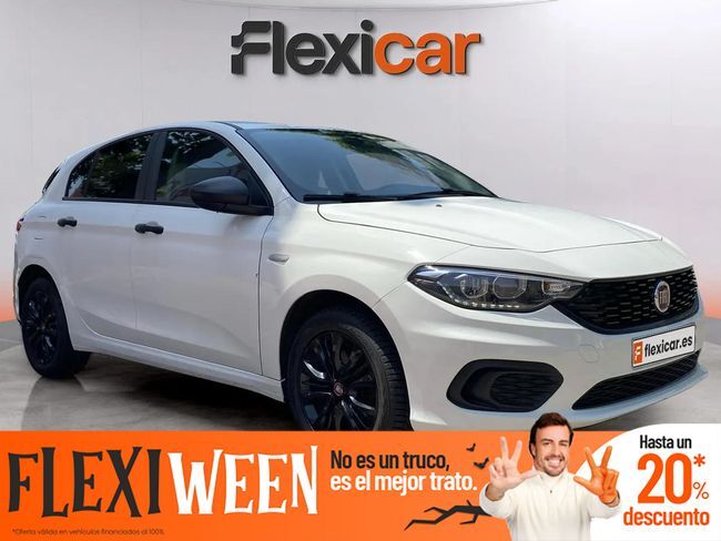 FIAT Tipo (1.4 16v Easy 70kW (95CV) gasolina 5p.) en Madrid
