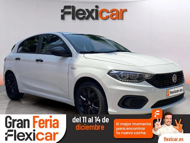 FIAT Tipo (1.4 16v Easy 70kW (95CV) gasolina 5p.) en Madrid