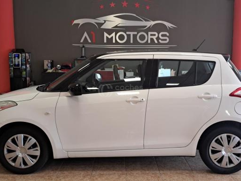 Foto del SUZUKI Swift 1.2 GLX Aut.