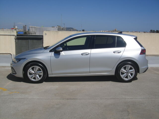 Foto del VOLKSWAGEN Golf 1.0 eTSI Life DSG 81kW