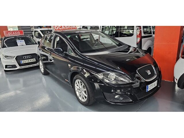 SEAT León (1.2 TSI Style Copa 77 kW (105 CV)) en Barcelona