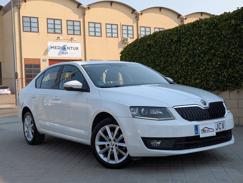 SKODA Octavia (1.4 TSI Style DSG 150) en Madrid