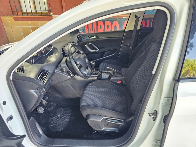 Foto del PEUGEOT 308 1.5BlueHDi S&S Active Pack 130