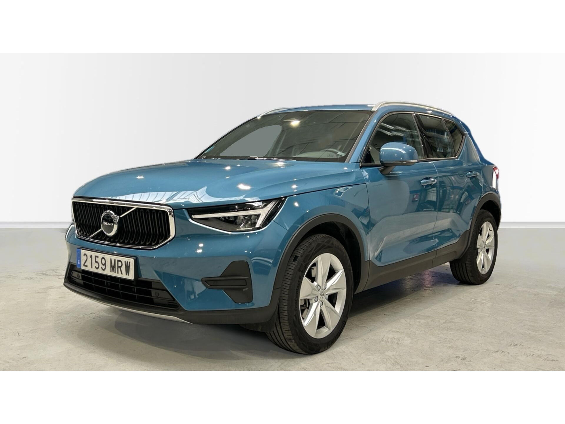 VOLVO XC40 (B3 G Core Auto 120 kW (163 CV)) en Madrid