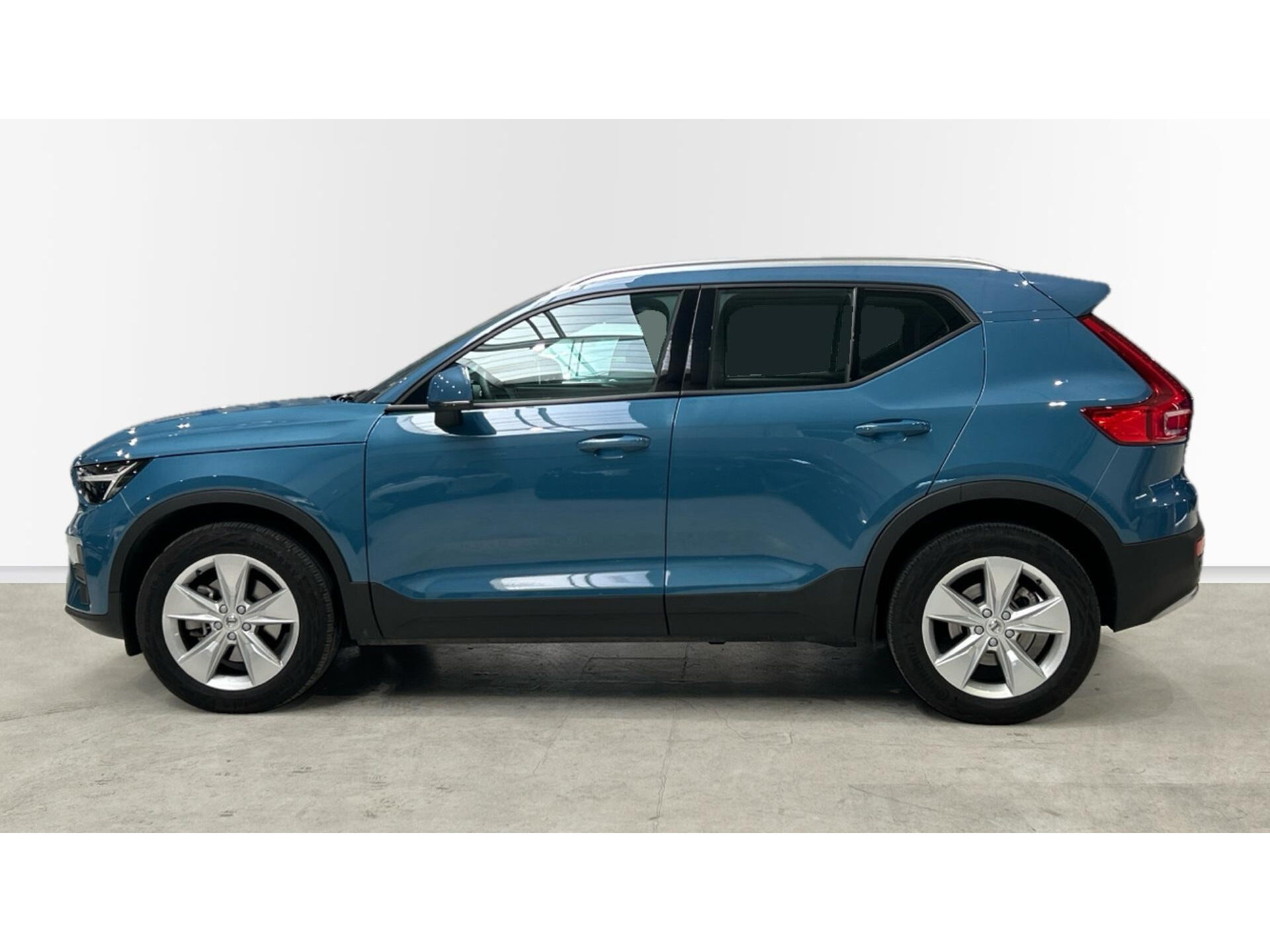 Imagen 3 de VOLVO XC40