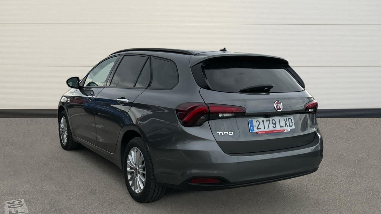 Foto del FIAT Tipo SW 1.3 Multijet Life 70KW