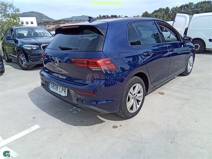 Foto del VOLKSWAGEN Golf 1.0 eTSI Life DSG 81kW