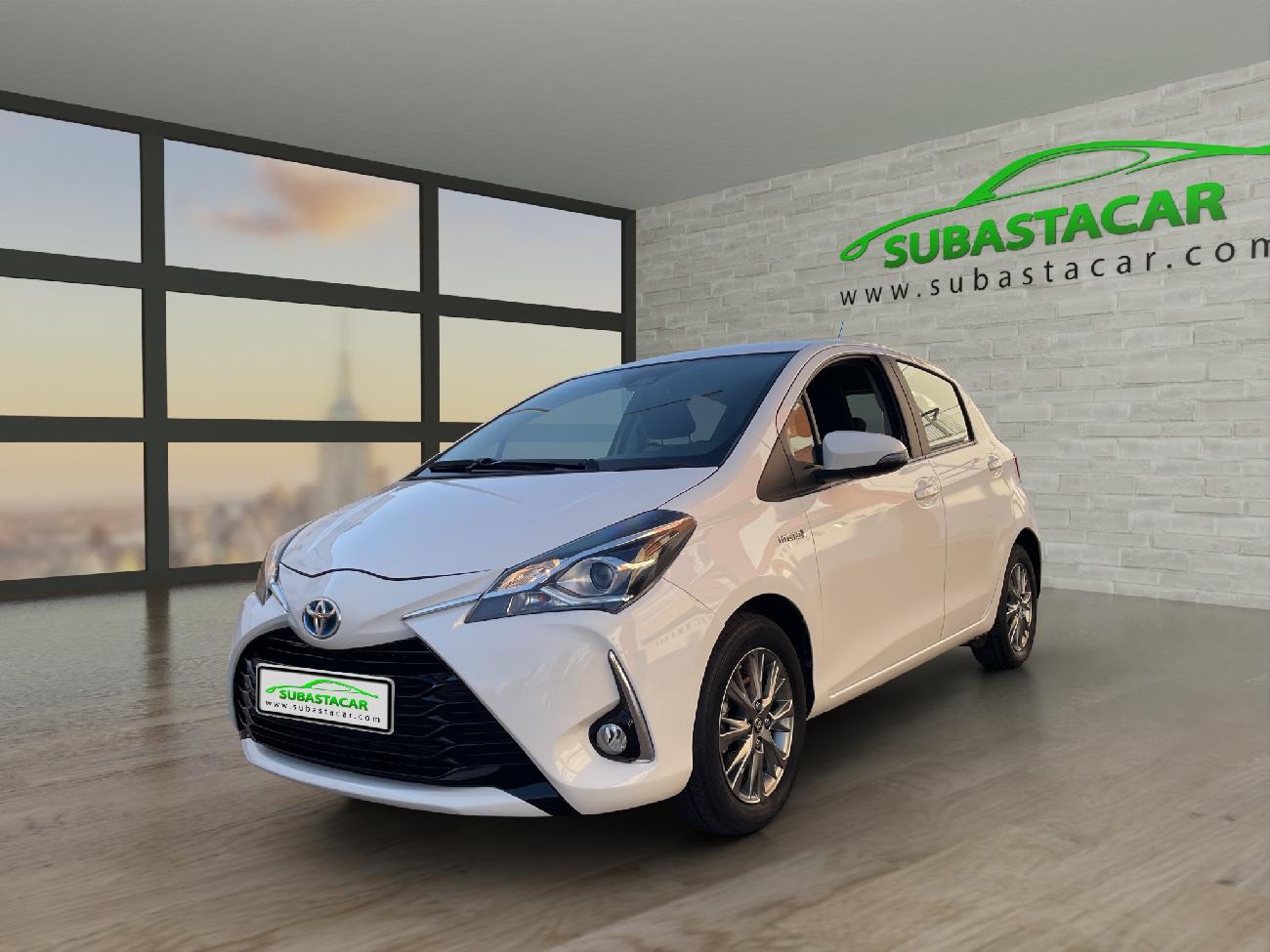 TOYOTA Yaris (Yaris 1.5 100H Active 100CV) en Madrid