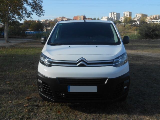 Foto del CITROEN Jumpy Fg. BlueHDI Talla M S&S Control 100