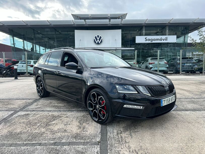 Foto del SKODA Octavia Combi 2.0 TSI DSG RS 180kW