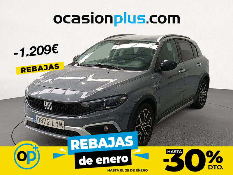 FIAT Tipo (1.0 Cross 74 kW (101 CV)) en Madrid