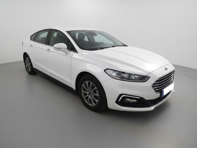 Foto del FORD Mondeo Sedán 2.0 HEV Titanium