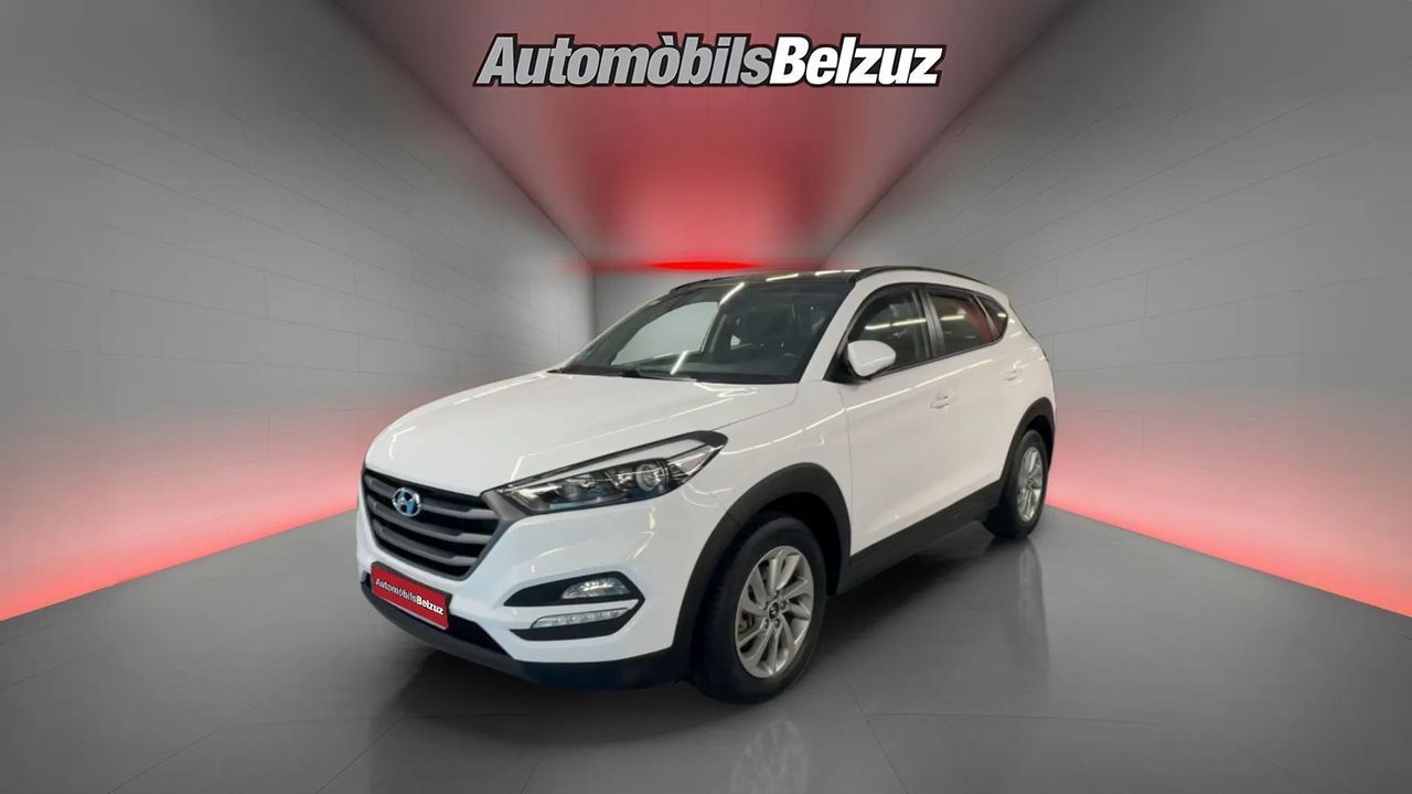 HYUNDAI Tucson (1.7 CRDI BlueDrive Essence 4x2 85 kW (115 CV)) en Barcelona