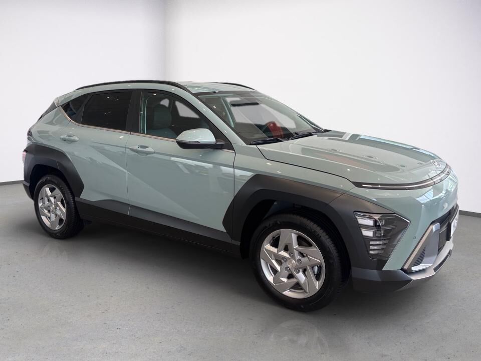 HYUNDAI Kona (1.0 TGDI 48V Tecno 4x2) en Cádiz