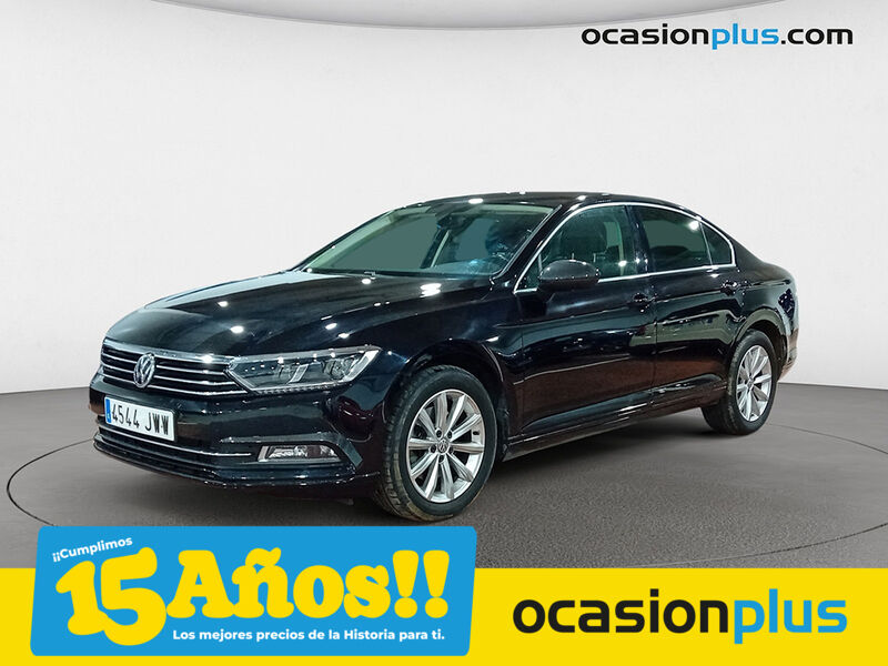 VOLKSWAGEN Passat (Advance 2.0 TDI BMT 110 kW (150 CV) DSG) en Madrid