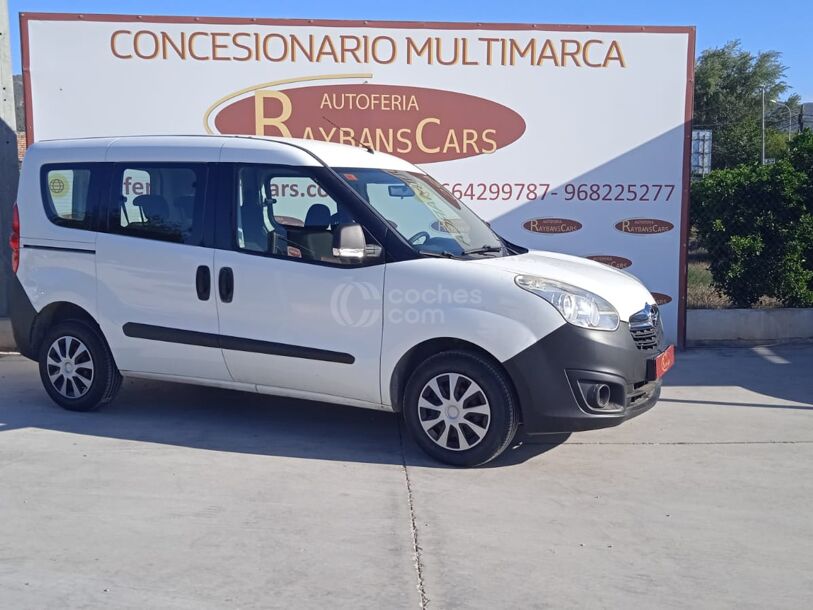 Foto del OPEL Combo Tour 1.3CDTI Expression L1H1 90