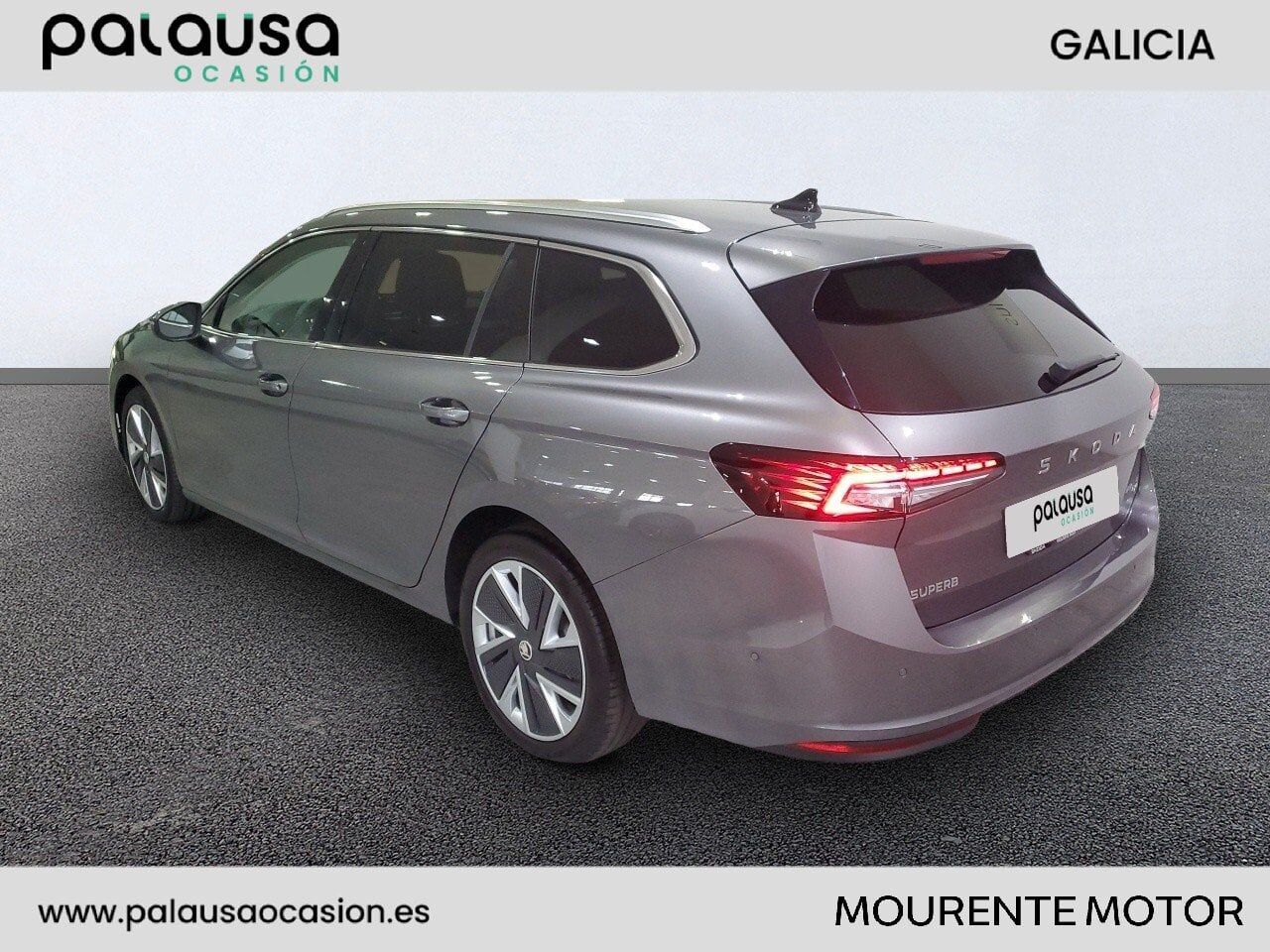 Foto del SKODA Superb Combi 2.0 TDI Selection 4x4 DSG 142kW