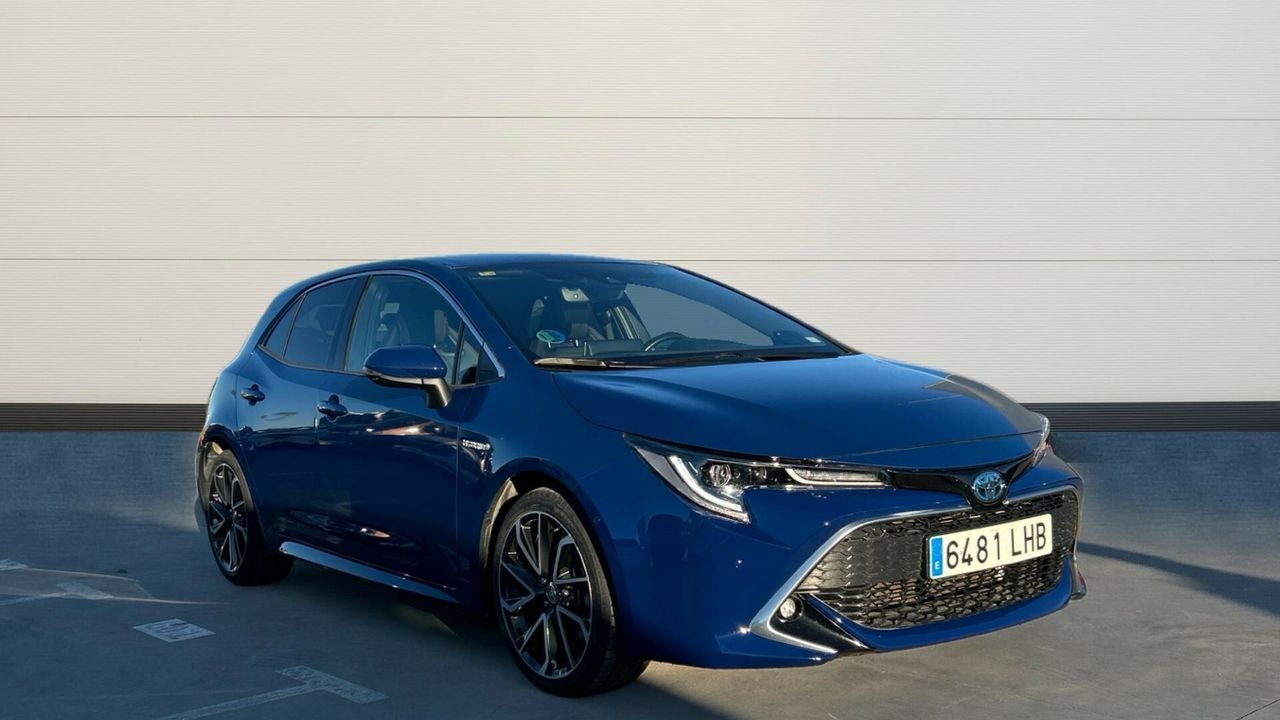 TOYOTA Corolla (2.0 HYBRID ADVANCE E-CVT 180 5P) en Madrid