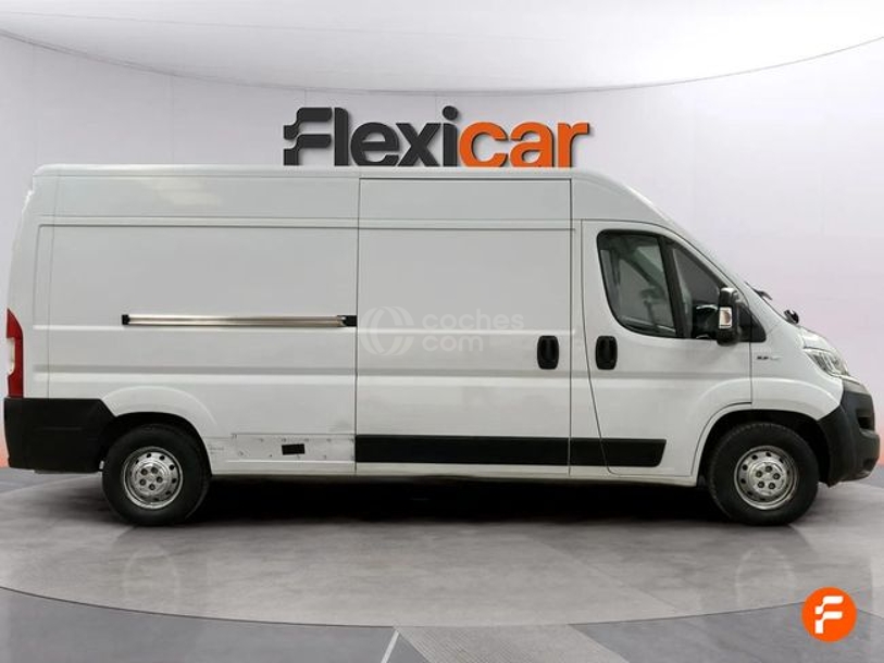 Foto del FIAT Ducato Fg. 35 2.3Mjt LPEGR Medio T.A. 110kW