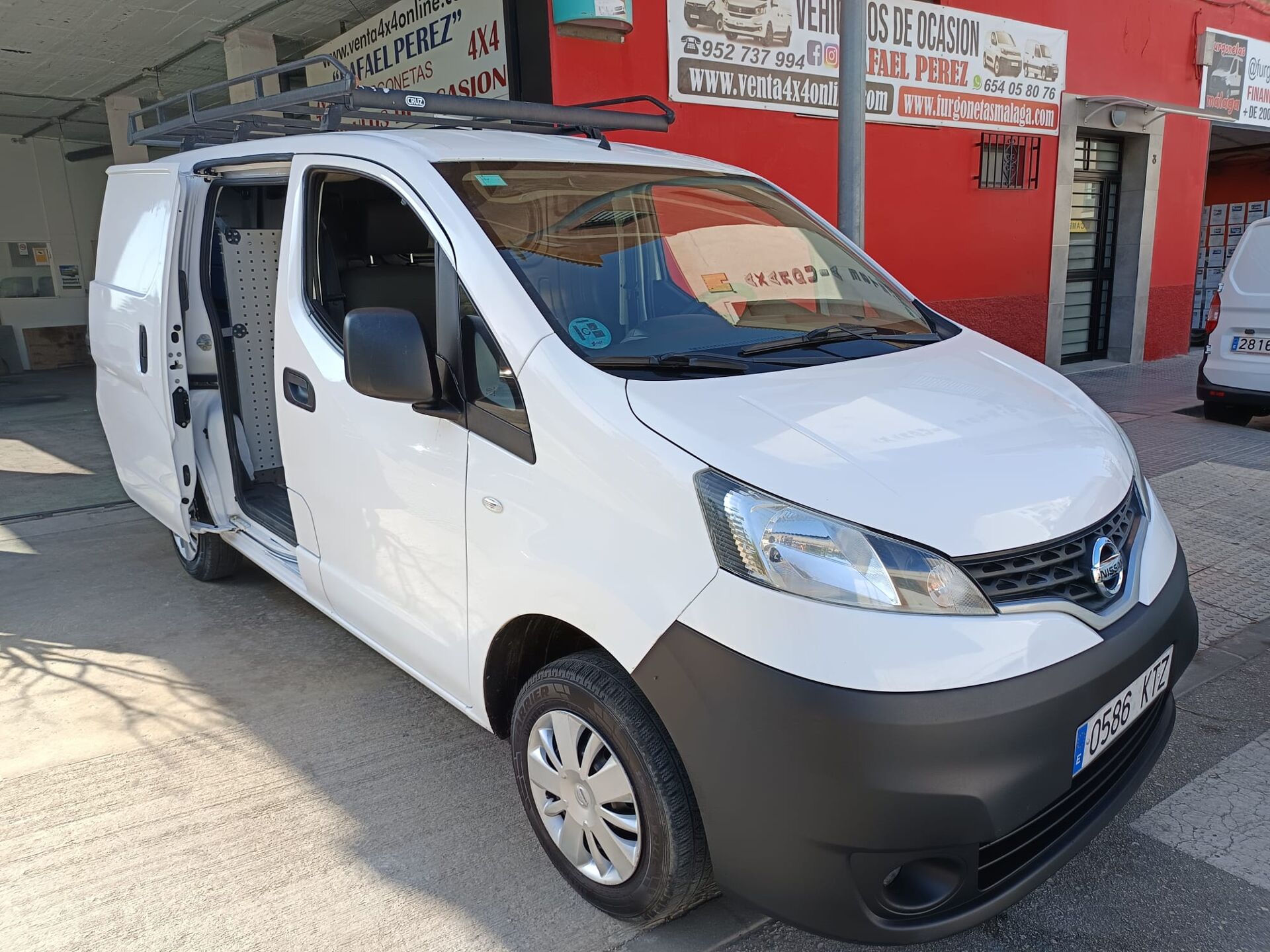 Imagen de NISSAN NV200