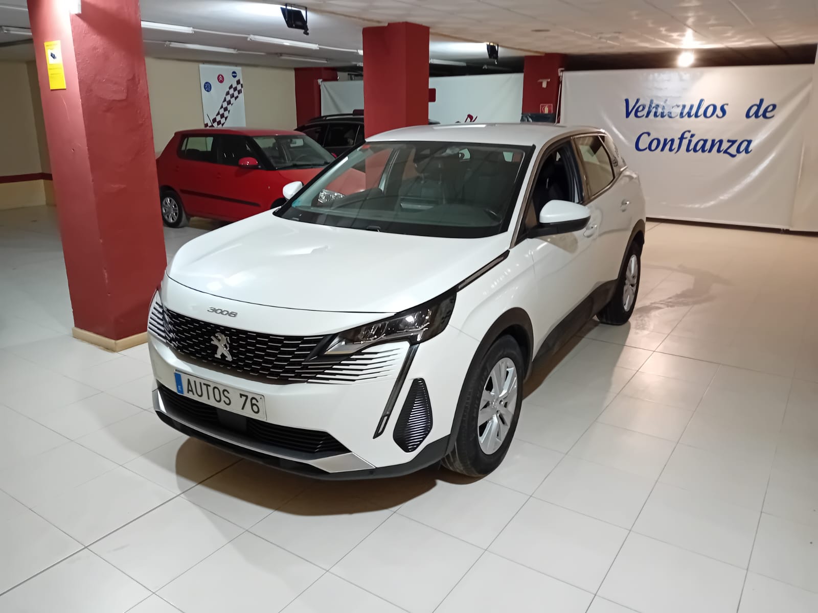 PEUGEOT 3008 (1.5BlueHDi Active S&S 130) en Badajoz