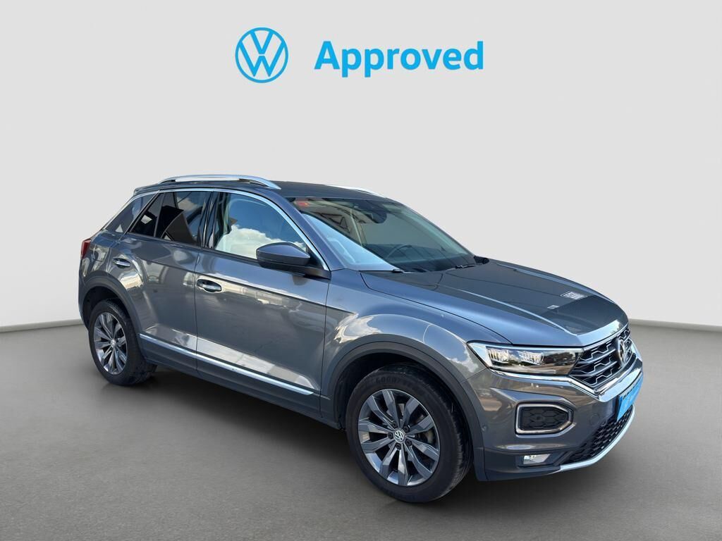 VOLKSWAGEN T-Roc (Sport 1.5 TSI 110 kW (150 CV) DSG) en Barcelona