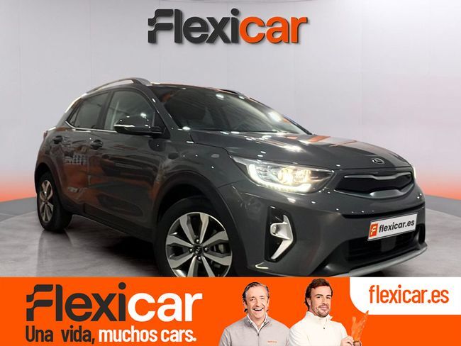 KIA Stonic (1.0 T-GDi 88kW (120CV) MHEV iMT Drive) en Barcelona