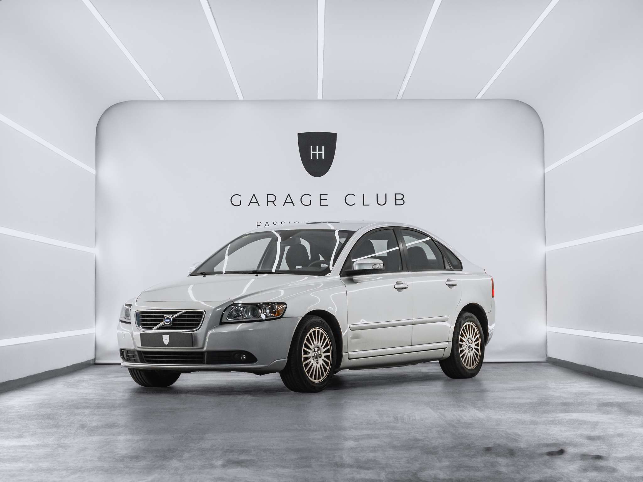 VOLVO S40 (S 40 1.8 Momentum) en Barcelona